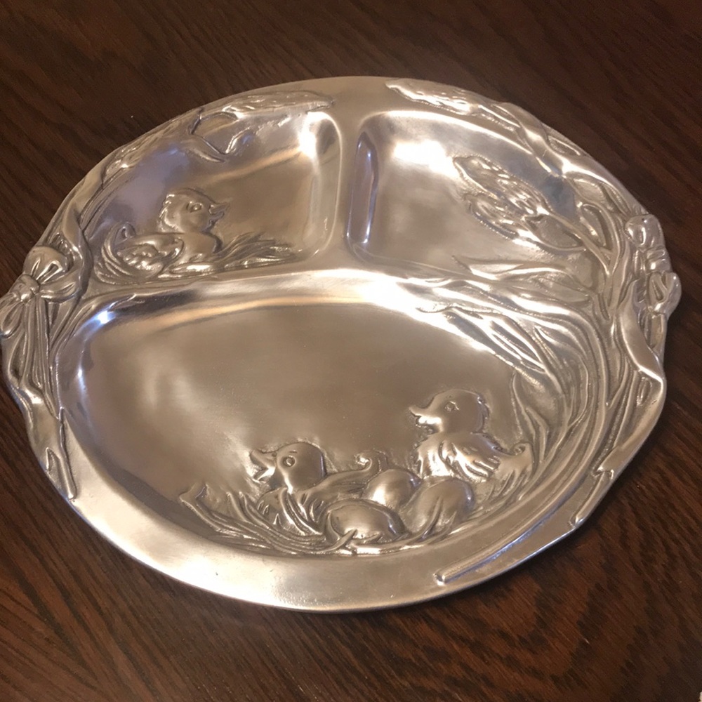Arthur Court 1998 Divided Baby Duck Keepsake Plate for baby.